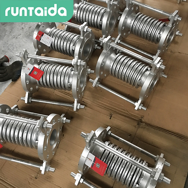 轴向型外压式波纹补偿器
